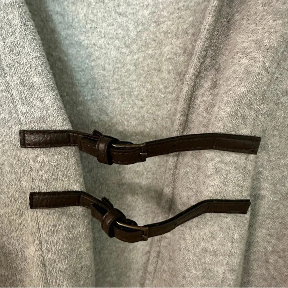 Soft Surroundings Women’s Gray Open Front with Leather Buckles Cardigan Sz M GUC - Picture 5 of 6